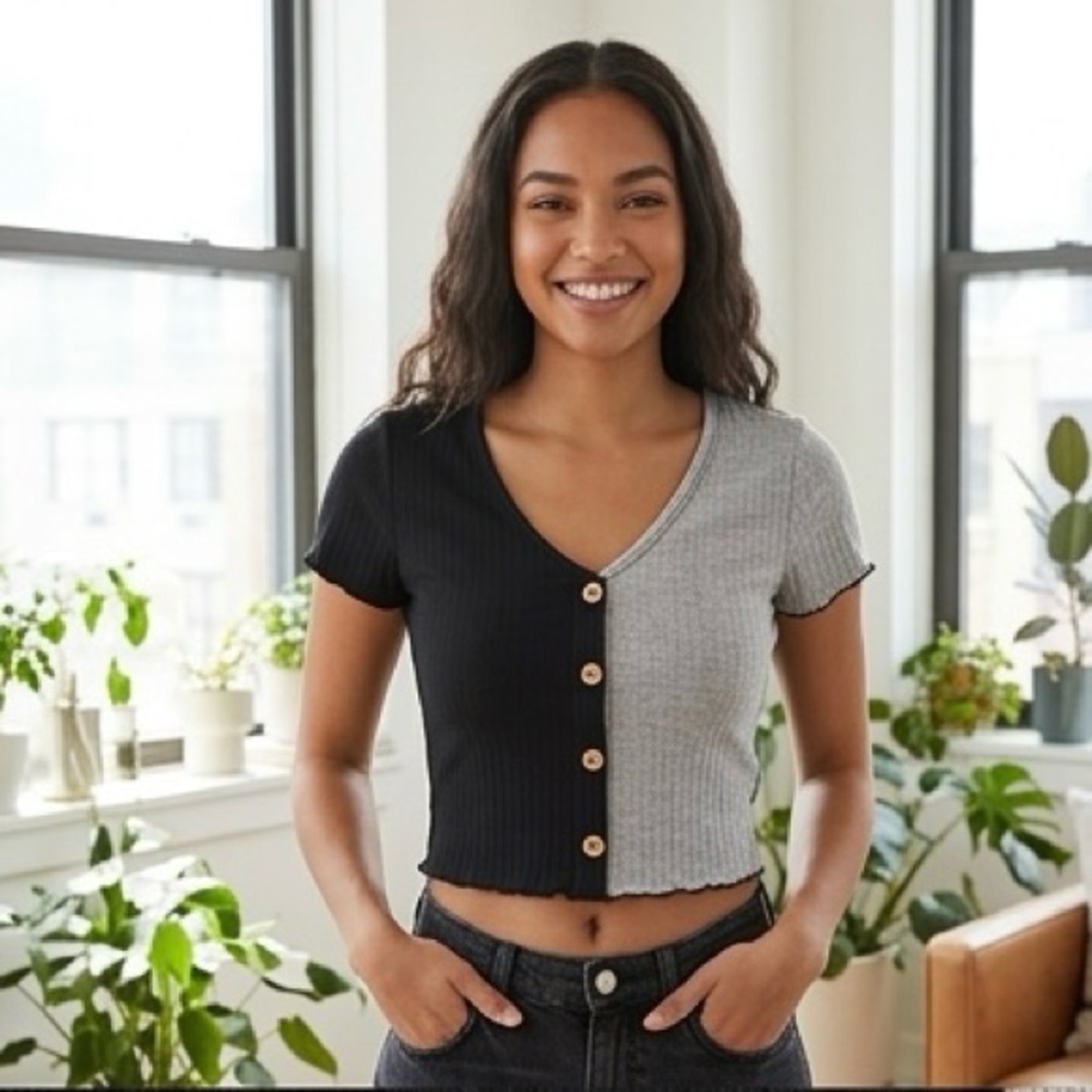 NOBO Two-Toned Ribbed Crop Top | Lettuce Edge | Size 1